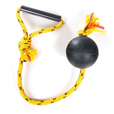Brinquedo Cães LCM Borracha Bola Macica Extraforte com Corda 80mm